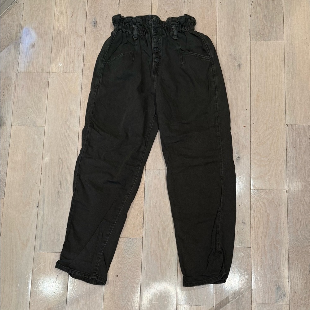 Mango Paper Bag Waist Faded Black Jeans with a Button-fly Front sz Small.